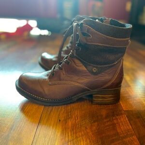 Dromedaris Brown Leather Women's Boots